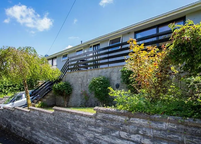 Ragged Staff - 3 Bedroom Holiday Home - Saundersfoot