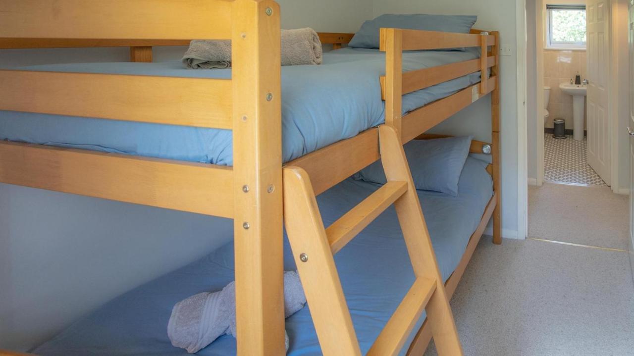 Ragged Staff - 3 Bedroom -