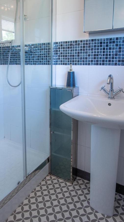 Ragged Staff - 3 Bedroom - Saundersfoot