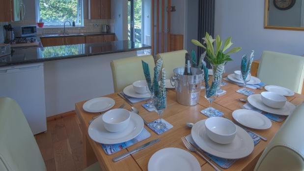 Ragged Staff - 3 Bedroom - Saundersfoot