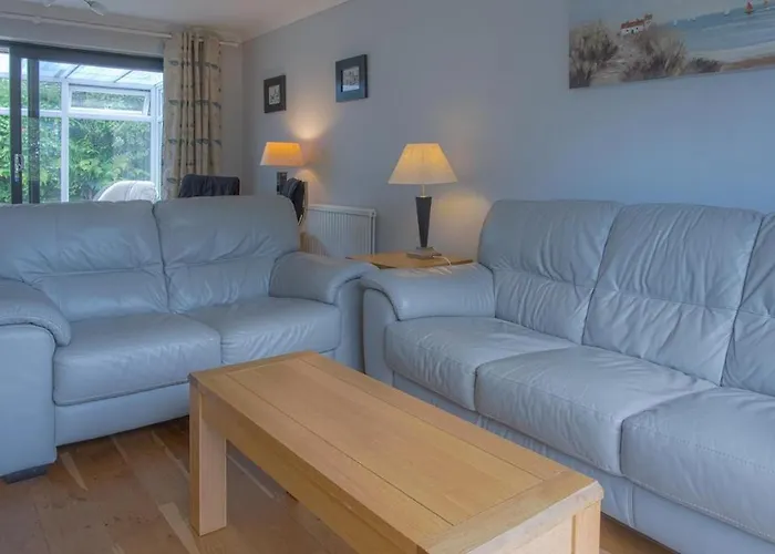 Ragged Staff - 3 Bedroom Holiday Home - Saundersfoot